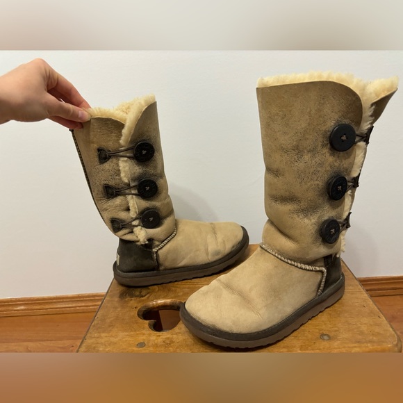 UGG Tall Classic Boot with Buttons - Picture 1 of 10